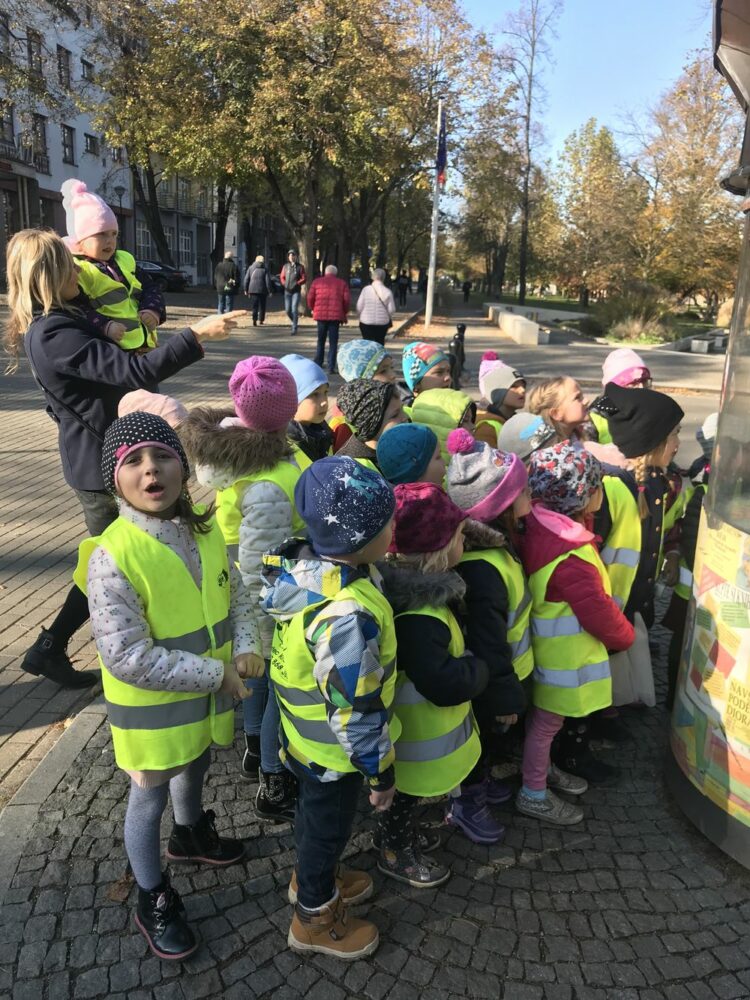 Divadlo Poděbrady - Čtyřlístek 7. 11. 2019