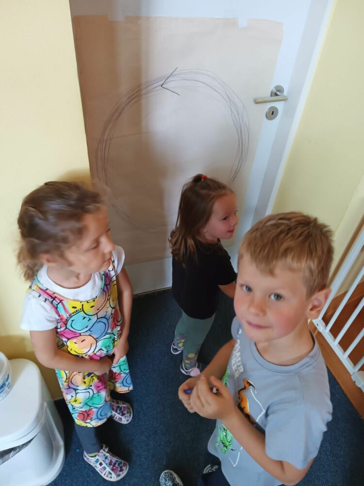 20. 9. 2022 - Praktické činnosti k tématu &quot;odlet ptáků&quot;