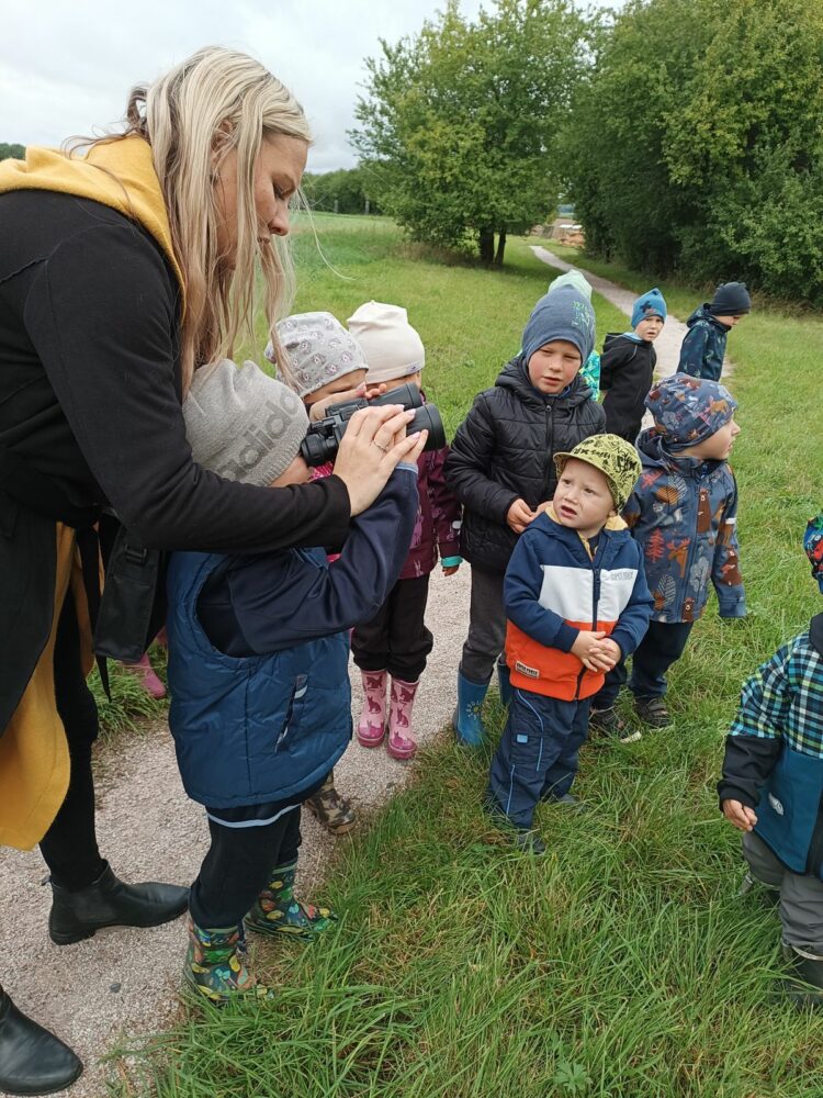 20. 9. 2022 - Praktické činnosti k tématu &quot;odlet ptáků&quot;