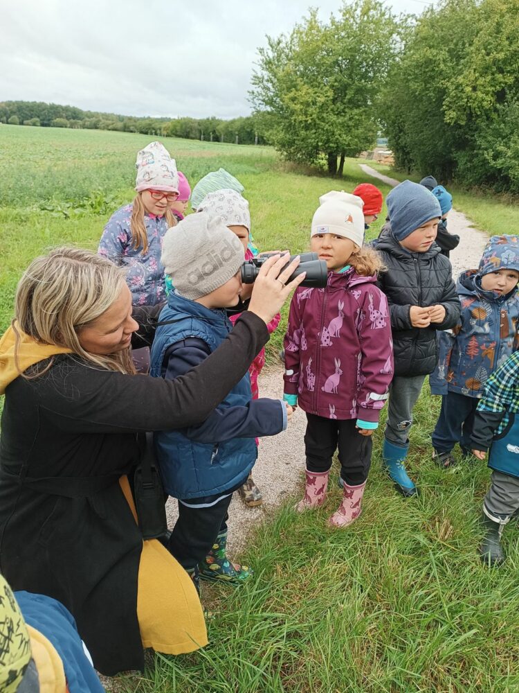20. 9. 2022 - Praktické činnosti k tématu &quot;odlet ptáků&quot;